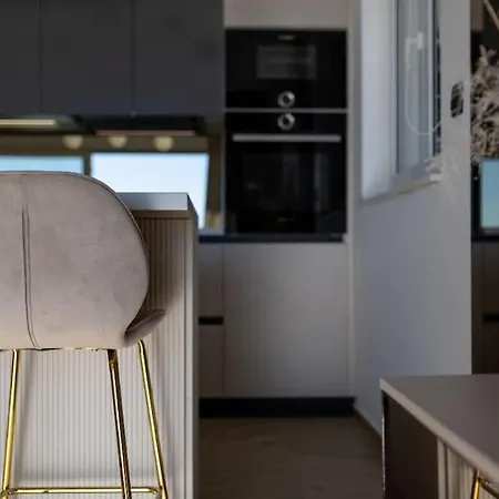 Sky High Sea View Lux Apartament Trogir