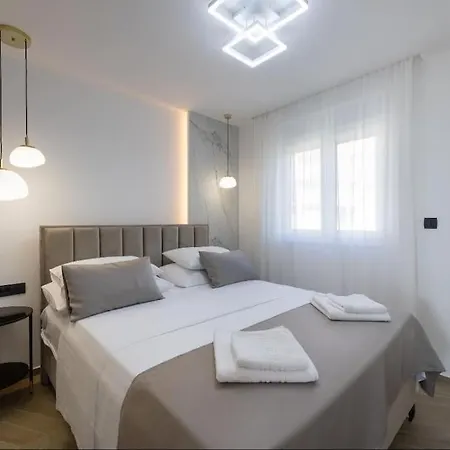 Appartement Sky High Sea View Lux Trogir